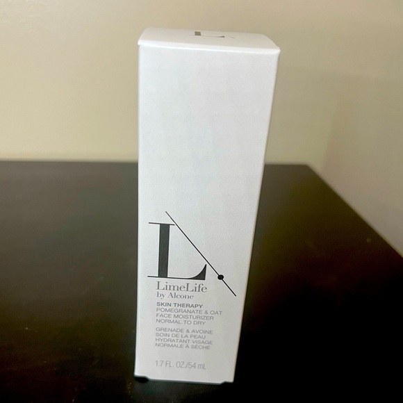 Limelife by Alcone Skin Therapy pomegranate and oat face moisturizer - Picture 2 of 2